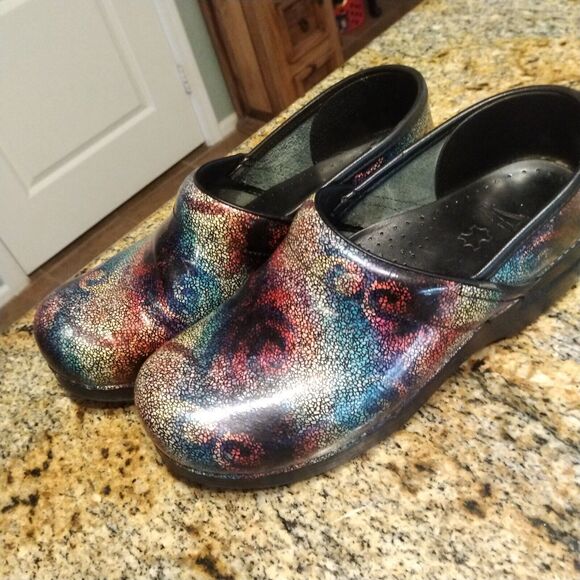 Dansko Professional Clogs Multicolor Mosaic Pattern Nursing Wear Women's US 8.5 - Picture 1 of 14